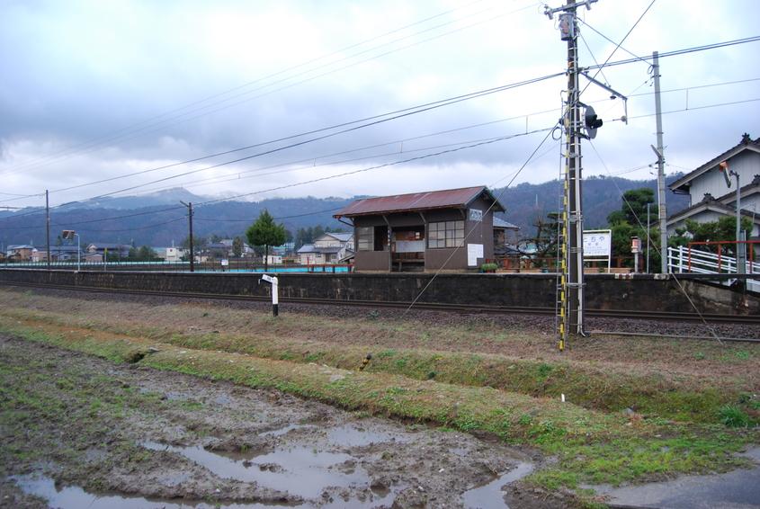 富山地方鉄道　栃屋駅-3