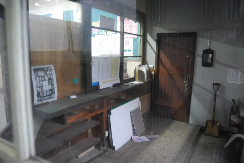 富山地方鉄道　愛本駅-6