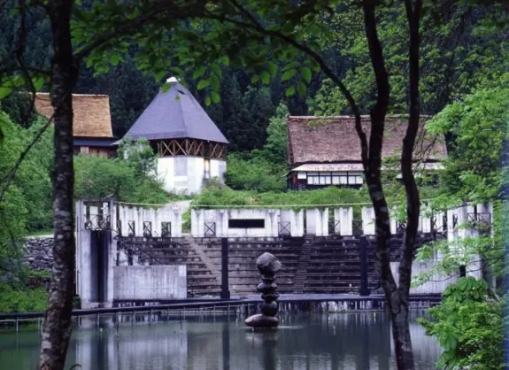 利賀芸術公園-0